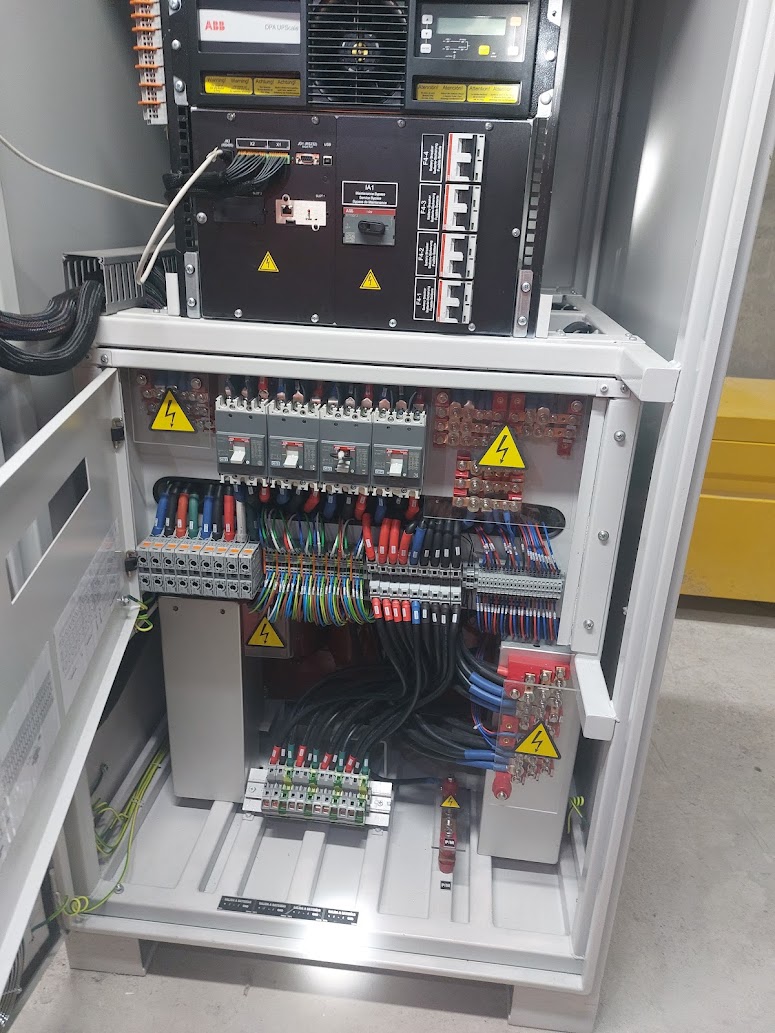Integradores oficiales ABB Chile — tablero eléctrico suministrado, Rajo Inca.